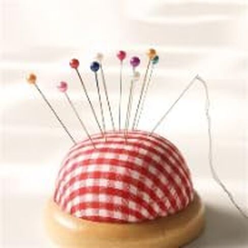 1PC Checkered Cloth Needle Bag and Cross Stitch Needle Ball for DIY Hand Sewing, Red in Saudi Arabia