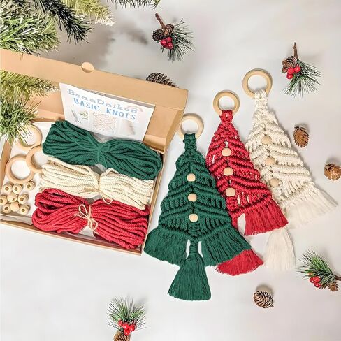 مجموعة Macrame للمبتدئين مع دروس فيديو خطوة بخطوة DIY مجموعة أدوات يدوية للتعليق على الحائط لشجرة عيد الميلاد للبالغين والأطفال والعائلة والعطلات والنشاط الإبداعي لديكور المنزل بوهو فكرة هدية فريدة (أ) in Kuwait