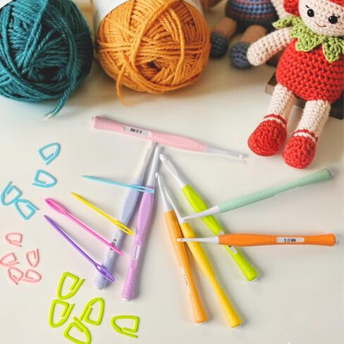 Araeknotta Small Crochet Hooks Set with Stitch Markers, Yarn Needles - 8 Sizes (2.5mm, 3mm, 3.5mm, 4mm, 4.5mm, 5mm, 5.5mm, 6mm) -Ergonomic Plastic Crochet Hook Needles for Arthritic Hands in Saudi Arabia