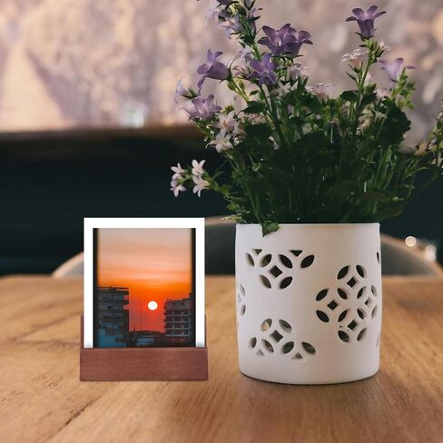 حامل هاتف خشبي وحامل تقويم حامل عرض ريفي للمكتب، تصميم طبيعي لتقويمات الصور والهاتف، صغير الحجم وخفيف الوزن in Saudi Arabia