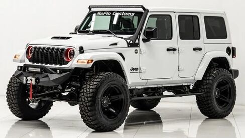 Premium Power Steps for Wrangler JL 4-Door 2018–2026 - Aircraft Grade Aluminum, Automatic Running Boards with Smart Sensors, Bolt-On Install, 3 Brackets Per Side in Saudi Arabia