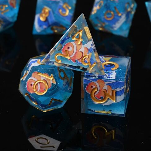 مجموعة نرد DND 7 قطع ذات حافة حادة زرقاء نمط الحياة البحرية من الراتنج نرد متعدد السطوح من الراتنج ذو حافة حادة لعبة لعب الأدوار لعبة RPG MTG (الحياة البحرية - أخضر) in Kuwait