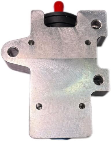 مضخة نقل الوقود 24 فولت 4465409 - تناسب CAT C4.4/C6.6/C7.1 والجرار D5/D6N/D6K2 in Kuwait