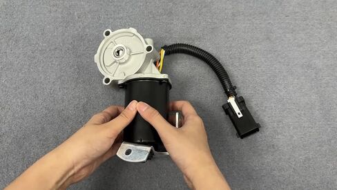 Replacement Auto Parts for Ford F150 Truck Expedition Lincoln Transfer Case Shift Motor 8L1Z7G360ABMod-R36R-23176 in Saudi Arabia