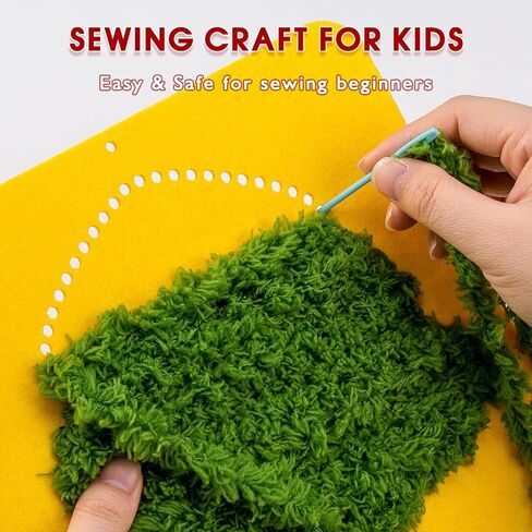 مجموعة أدوات الخياطة اليدوية لعيد الميلاد من HANYMWANZW للأطفال، 6 عبوات من خياطة التطريز اللباد مع ملصقات مشاريع الخياطة اليدوية للفنون والحرف اليدوية وزخارف العطلات الشتوية in Kuwait