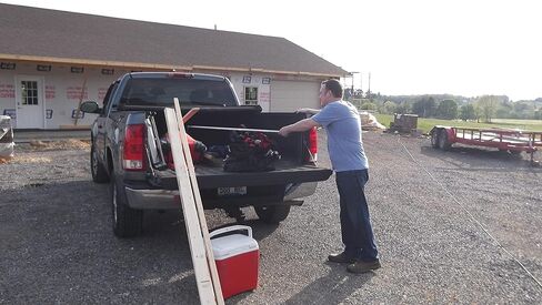 Simplifi Handi-Hook 4' Long Reaching Tool, Grab Pull & Push Your Gear, Pickup Truck Cargo Retrieval, Marine Dock Hook, Grab Tools Coolers Hunting Gear etc, Best Tool in Your Truck, Silver in Saudi Arabia