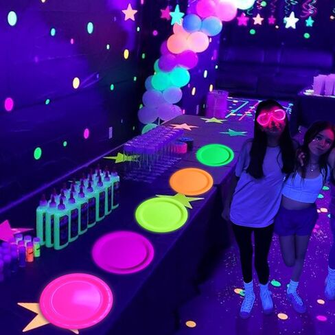 100 Pcs Glow in the Dark Neon Party Supplies, 5 Color Neon Birthday Plates Disposable Paper Plates for Let's Glow Party Decorations Halloween, 9 x 9 inches in Saudi Arabia