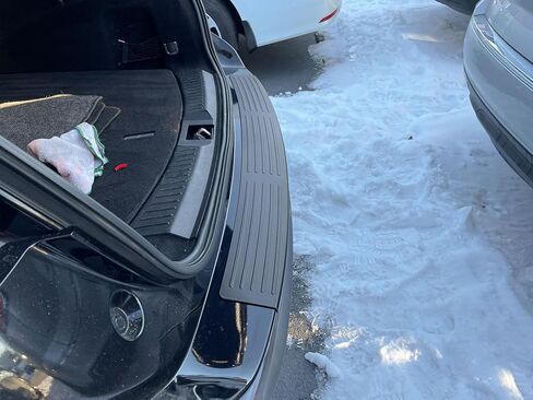 WeathertechCustom BumperTopper لسيارة Lincoln MKC، واقي المصد الخلفي (BP0126)، أسود in Saudi Arabia