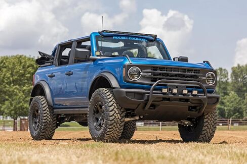 Rough Country Black Nudge Bar for 2021-2022 Ford Bronco - 51045 in Saudi Arabia