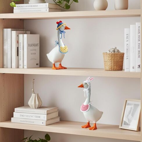 21 Pcs Desk Goose Outfits, 7 Inch Mini Porch Goose Clothes with Adjustable Accessories for Statue Key Holder (Not Including Goose Statues) in Kuwait