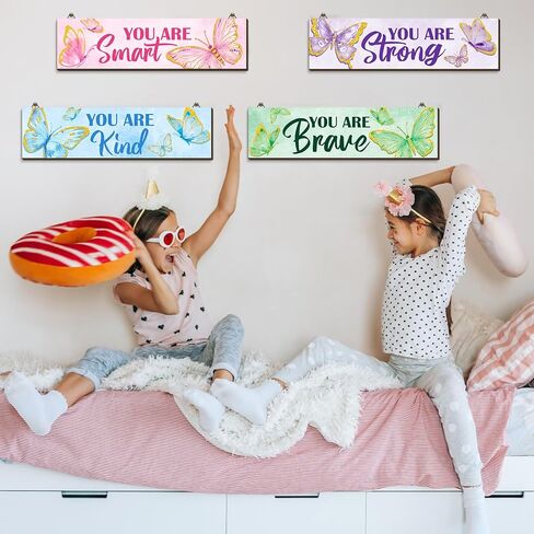 Geetery 4 Pcs Spider Theme Sign Inspirational Spider Wall Room Decor for Boys Wooden Cartoon Decor Wood Art Prints for Kids Boys Man Bedroom Playroom Home Gameroom Birthday Gifts in Saudi Arabia