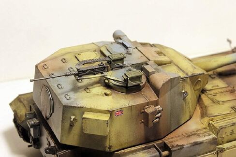 مسلية هواية 1/35 مدمرة الدبابة البريطانية FV215B (183) AH35A008 in Kuwait