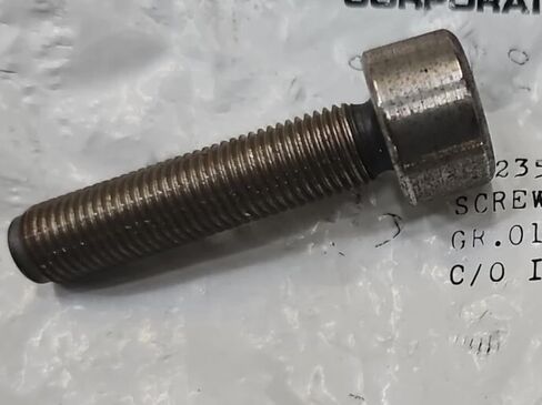 | 23520818 | Intake Valve Adjusting Screw Assembly Out Of Bags Qty 1 Per in Saudi Arabia