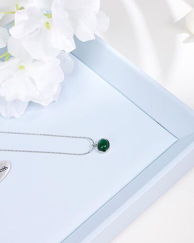 925 Sterling Sliver Jade Necklace Light Green Jade Pendant Necklace for Women Beautiful Small Jade Jewelry for Gift in Kuwait