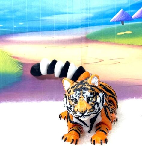 3D Printed Tiger, Animal Creature Flexible Tiger Toys, 6.5 Inches Articulated Fidget Animal for Home Office Executive Desk Decoration AT001-WHT (Orange & Black) in Saudi Arabia