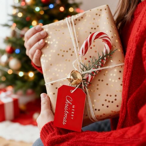 بطاقات هدايا عيد الميلاد، 58 حزمة من الملصقات الورقية الحديثة الجميلة مع حبل لإضفاء طابع شخصي على هدايا عطلتك، انشر الفرح والبهجة مع ملصقات علامات اسم عيد الميلاد الاحتفالية لتقديم الهدايا والديكور in Kuwait
