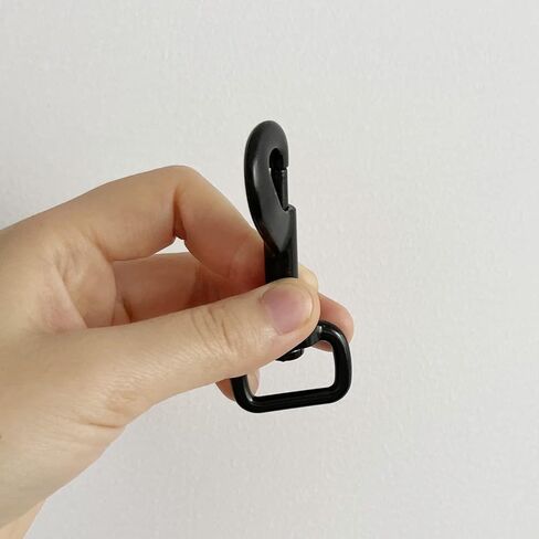 4 قطع دوارة العين بولت المفاجئة السنانير الثقيلة الكلب المقود كليب الكلب المقود يستقر السنانير الزناد كليب المشابك لمقاود الكلب، حقائب الظهر، الأشرطة، يسخر in Kuwait