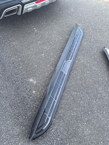 لوحات تشغيل بخطوات جانبية مناسبة تمامًا لهوندا HRV HR-V 2022-2025 خطوات جانبية للباب شديدة التحمل مضادة للانزلاق الخطوة 2 لوحات ملحقات جنبًا إلى جنب ترقية جديدة تمامًا (HKX) in Kuwait