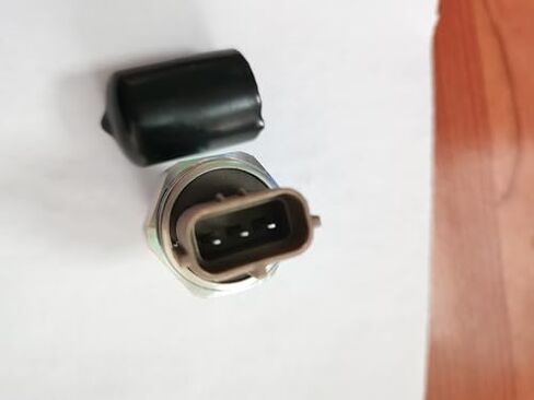 Common Fuel Rail Pressure Sensor Switch OEM 499000-6160 in Saudi Arabia