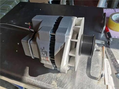 110-555JHO / 8LHA2070 trucks alternator assembly in Kuwait