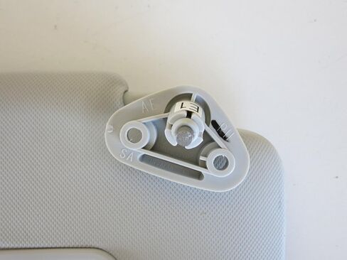 Subaru 2009-2013 Forester Right Passenger Sun Visor w/Mirror 92011SC022LO Genuine OEM in Saudi Arabia