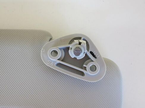 Subaru 2009-2013 Forester Right Passenger Sun Visor w/Mirror 92011SC022LO Genuine OEM in Saudi Arabia