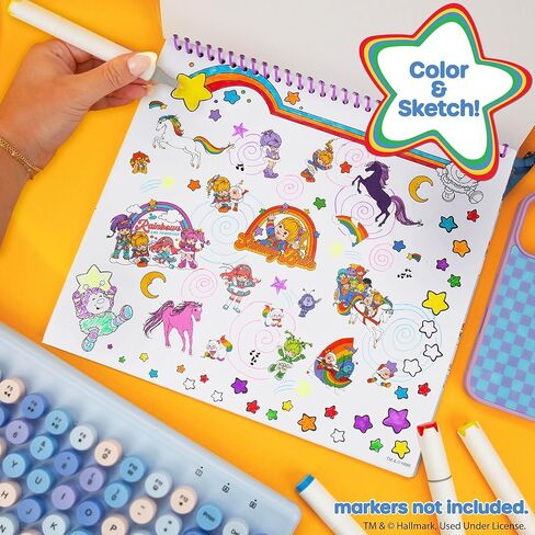 دفتر رسم Squishmallow الأصلي، أكثر من 20 لوازم قرطاسية، يتميز بملصقات سجل قصاصات Squishmallows، لعبة Cam The Cat Fidget، ورق رسم، حرفة رائعة للأطفال، كتب تلوين للأطفال من سن 4 إلى 8 سنوات in Kuwait