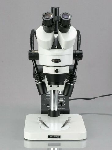 مجهر تكبير ستيريو رقمي احترافي ثلاثي العينيات من AmScope SM-1TSW2-L6W-5M، عدسات WH10x وWH25x، تكبير 3.5X-225X، هدف تكبير 0.7X-4.5X، ضوء LED مزدوج معقوفة 6 وات، حامل عمود، 85 فولت - 265 فولت، يتضمن 0.5 عدسات بارلو X و2.0X، متضمنة in Saudi Arabia