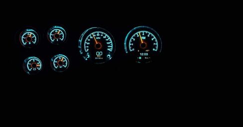 داكوتا ديجيتال 73-87 تشيفي بيك اب نظام قياس قابل للتخصيص سبائك فضية HDX-73C-PU-S in Saudi Arabia