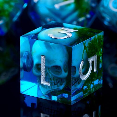 Froggod Moss & Skull DND Dice Set – 7Pcs Sharp Edge D&D Dice with Gift Box for for Dungeons and Dragons, Resin D and D Role Playing Dice D20 D12 D10 D8 D6 D4 (Green) in Kuwait