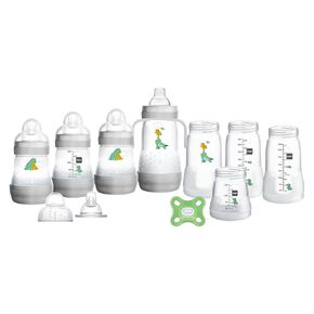 MAM Grow with Baby 15-Piece Gift Set, Newborn 0-4 Months, Anti-Colic Bottles and Silicone Nipples SkinSoft, Essential Baby Items, Girl
