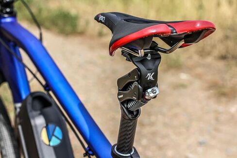 KINEKT Bike Seatpost Control Knob Assembly in Saudi Arabia