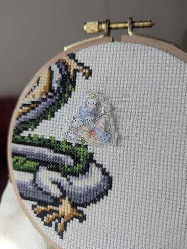 GingerStitch AU Magnetic Needle Minder, Kawaii Cat Design, Acrylic Cross Stitch Embroidery Accessory, Melbourne Collection in Kuwait