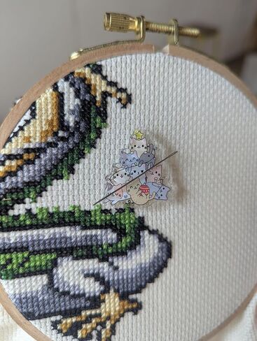 GingerStitch AU Magnetic Needle Minder, Kawaii Cat Design, Acrylic Cross Stitch Embroidery Accessory, Melbourne Collection in Kuwait