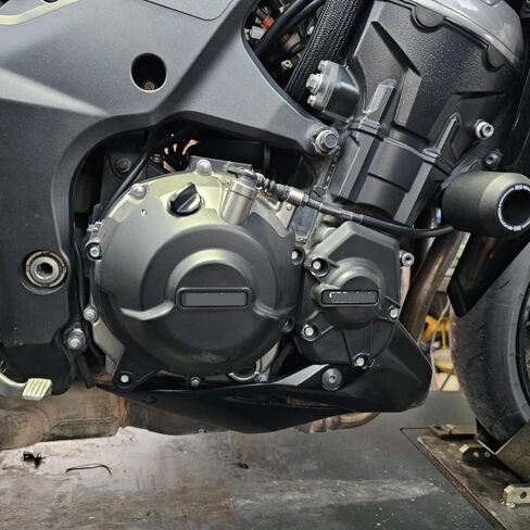Motocross Engine Cover for Kawasaki Z1000 Z1000SX 2011-2020 Ninja 1000SX 2020-2024 Versys 1000 2012-2024(Carbon Look) in Saudi Arabia