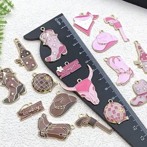 صنع المجوهرات سحر المعلقات لسوار السائبة الكثير قلادة أقراط المفاتيح سحر الخرز DIY كيت العصرية الحرفية in Kuwait