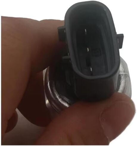 Car AC Pressure Switch Replacement, for Suzuki, for Swift 1.2L-1.6L 2011 2012 2013 2014 2015 2016 A/C Air Conditioning Pressure Sensors Switch 4990008020 95546-58J00 in Saudi Arabia