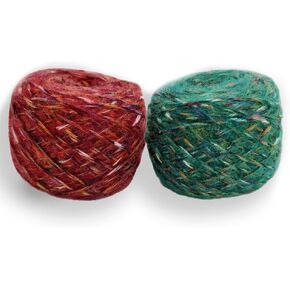 2 Pack Christmas Slubby Yarn, VerViento Red Green Worsted Weight Yarn for Knitting Crocheting, Acrylic Polyester Wool Blend for Bag Sweater Blankets Clothing and Decor, 1.76oz 136.7yd per Roll in Saudi Arabia