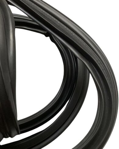 1PCS Rubber Black Car Rear Trunk Tailgate Seal Strip 67881-60131 in Saudi Arabia