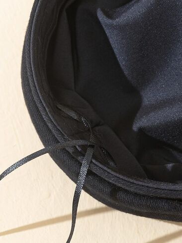 OYOANGLE Women's 1 Pair Solid Star Buckle Decor Fashion Newsboy Hat Baker Boy Hat for Daily Life in Saudi Arabia