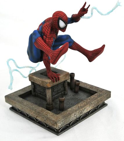 DIAMOND SELECT TOYS Marvel Gallery: Spider-Man ('90S Version) PVC Figure, Multicolor, 8 inches in Saudi Arabia