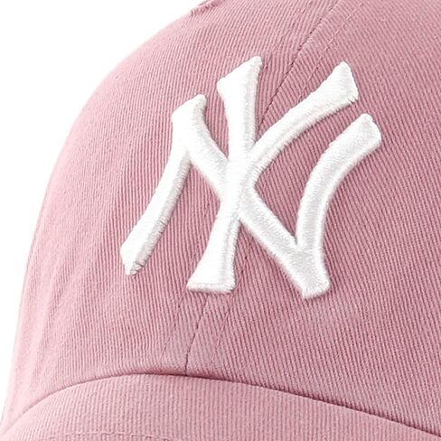 47 قبعة نسائية مع قناع in Kuwait