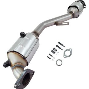 Catalytic Converter Compatible with Subaru Forester 1999-2005 2.5L 4Cyl(OEM replacement parts) in Kuwait