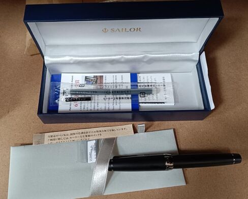 Sailor Fountain Pen Professional Gear Imperial Black Fine Point 11-3028-220 in Saudi Arabia