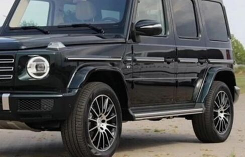 قطعتان من لوحات الجري لبنز G-Class W464 G63 G350 G500 2019-2025 مجموعة كاملة من الخطوات الجانبية للسيارة Nerf Bar لوحة سوداء مطورة جديدة مع جزيئات مضادة للانزلاق باللونين الأبيض والأسود (للمركبات المخصصة فقط) in Saudi Arabia