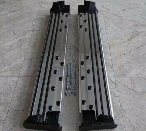 قطعتان من لوحات الجري لبنز G-Class W464 G63 G350 G500 2019-2025 مجموعة كاملة من الخطوات الجانبية للسيارة Nerf Bar لوحة سوداء مطورة جديدة مع جزيئات مضادة للانزلاق باللونين الأبيض والأسود (للمركبات المخصصة فقط) in Saudi Arabia
