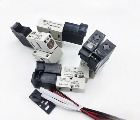 1PC 100% New SMC solenoid valve VQD1251-5MM-5/VQD12551-5LO-M5/VQD1251-5MO-M5/VQD1251U-5L-M5 solenoid valve VQDD1251 series (VQD1251-5LO-M5) in Saudi Arabia