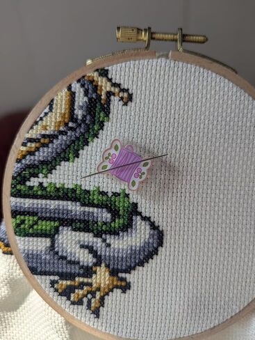 Cute Sewing Bobbin, Magnetic Acrylic Needle Minder for Cross Stitch and Embroidery in Kuwait