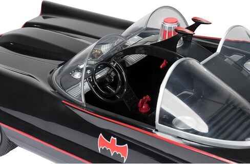 ألعاب ماكفارلين - DC Multiverse Batmobile (مسلسل تلفزيوني كلاسيكي باتمان) in Saudi Arabia