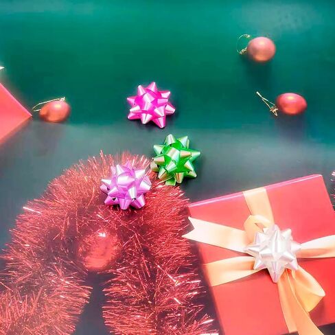 أقواس هدايا ملونة 24 حزمة 2.5 بوصة قوس نجمة لتغليف الهدايا شريط لاصق ذاتي اللصق لعيد الميلاد والحفلات والزفاف وديكور العطلات وصندوق الهدايا in Kuwait